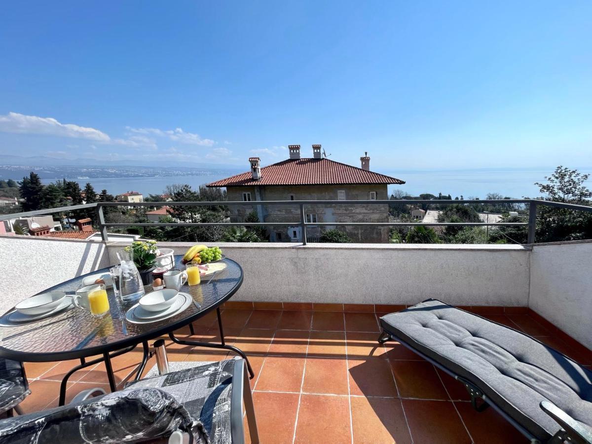 Apartment Lady Daniela Mit Meerblick In Lovran