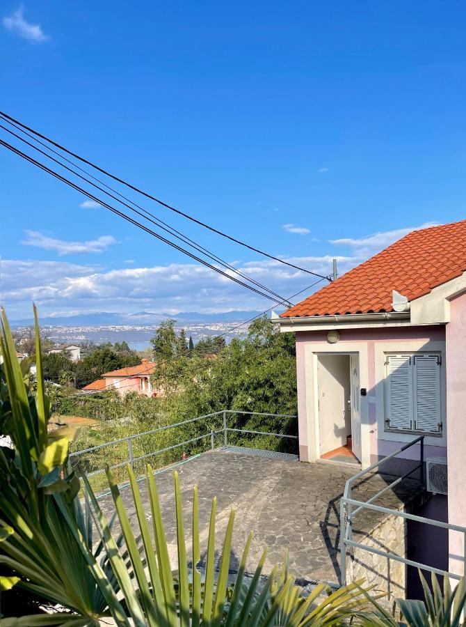 Apartment Lady Daniela Mit Meerblick In Lovran